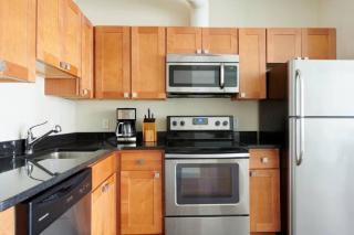 Lux 2br in the Heart of FIDI - Boston - 1