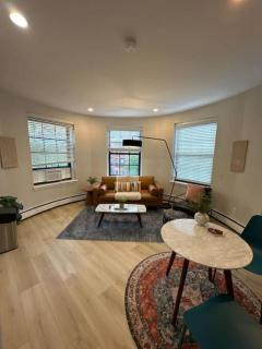 Modern studio apartment - Boston - 5