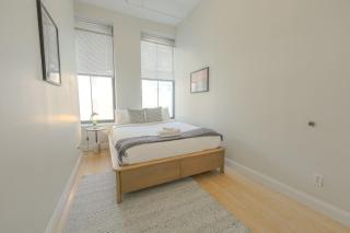 Simple Spacious Apartment - Boston - 7
