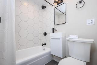 Charming South End Studio Apt - Boston - 1