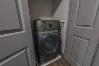 Stylish Downtown 2 Bedroom - Boston - 4
