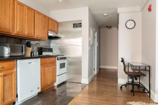 Serene 1BR with 99 WalkScore Fast Wifi and SmartLock - Boston - 4