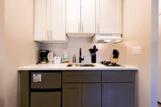 Unique South End Studio - 4