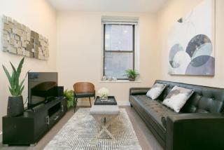 Newly Designed Loft - Fast Wifi - Pet Friendly - Boston - 2