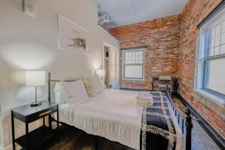 Parking Available Fully Furnished 4 Bed 2 Bath Flat - Boston - 8