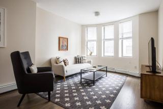 Beautiful 2 Bedroom Financial District Apartment - Boston - 0