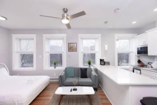 Cozy Central Fenway Studio - Boston - 6