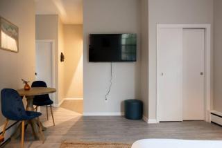 Modern Studio in South End - Boston - 6
