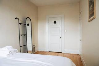 Stunning 1BR Steps to Fenway - Boston - 2