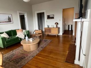 Cozy and Modern 1 Br in Kenmore Sq - Boston - 4