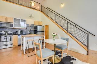 2 Mi to Santa Fe Plaza Bright and Airy Townhome! - Santa Fe - 4
