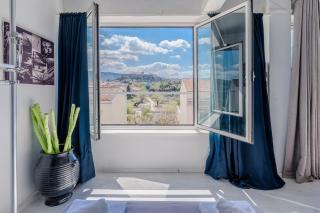 Windows with view - Athen - 2