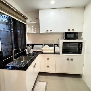 Stylish Stay at Aspen Heights, Davao City - 1