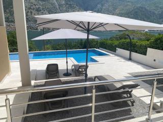 Studio apartment with pool - Kotor (Cattaro) - 9