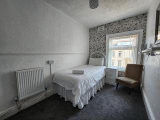 The Everglades - Blackpool - 5