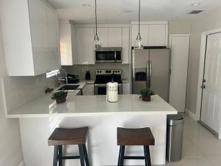 The Miami Gardens Getaway - Miami Gardens - 7