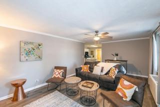 Downtown Condo - Walk to Mercedes Stadium and Coca - Atlanta - 9