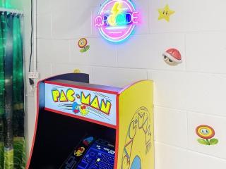 Sunny Oaks Poolside, pool spa games,4m to Disney - 5