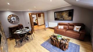 Stylish 1-Bed City Centre Flat - Inverness - 9