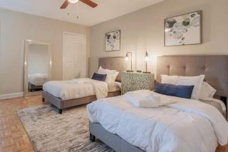 Condo with Skyline Views near Peachtree Center - Atlanta - 8