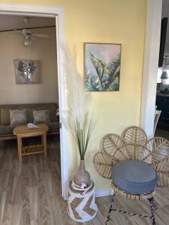Beach Access | Hot Tub | Pools | Marina/Resort - Jensen Beach - 8