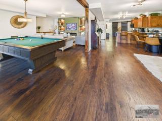 2 spaces More Space with 2 units at same location PNW Retreat - Philomath - 5