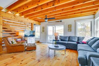 Paddle, Swim and Hike Family Lake House in Vermont - 7