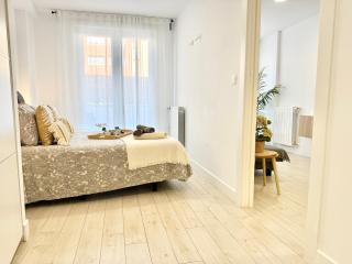 Castro Holidays - Apto D Céntrico Terraza con Garaje Gratis - 3