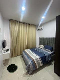 Calm and Beautiful space - Ibadan - 3