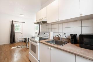 C 09 - 1 Bedroom Apartment - Montréal - 6