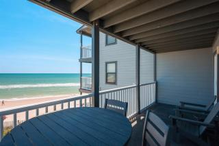 Pelican's Post -Ocean, Pool Views, Private Balcony - North Topsail Beach - 3