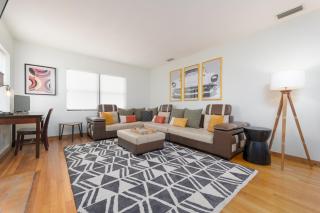 Be A Nomad - Cozy 3BR w Big Yard & Parking - Jacksonville - 0