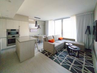3 BDR Beach Bliss Resort fee and parking not included - Hollywood - 4
