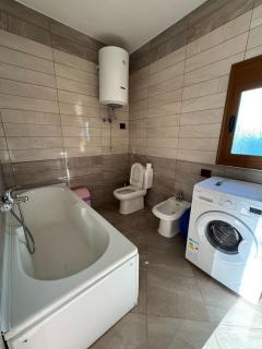 Villa Louis - Vlorë - 3