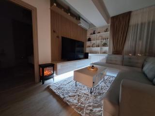 Charming one bedroom suite with balcony & parking - Bucharest - 2