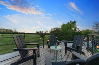 The Meadows Shipping Container Home - Bellmead - 9