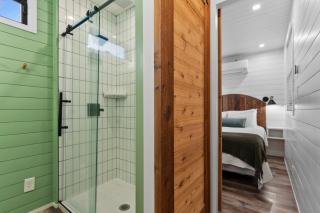 The Meadows Shipping Container Home - Bellmead - 7