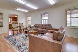 7 Mi to Downtown Toledo and Riverfront Cozy Apt! - Toledo - 5
