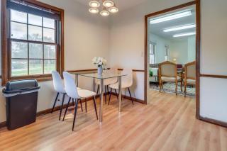7 Mi to Downtown Toledo and Riverfront Cozy Apt! - Toledo - 2