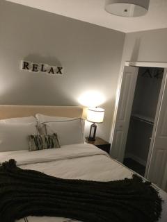 Cozy 2BDRM guest Suite near Spruce Meadows SW Calgary - Calgary - 2