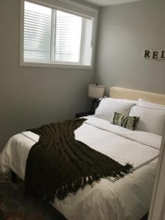Almost Heaven - Cozy 2BDRM guest Suite near Spruce Meadows SW Calgary - Calgary - 2