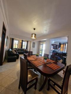 Peace house apartment - Entebbe - 0