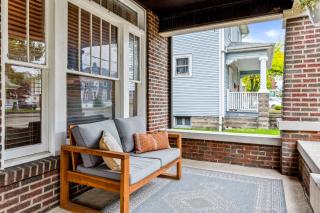 Fifth Street Retreat by StayLage - 4