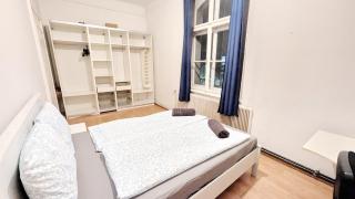 Spacious Apartments for Group Stays - 15 Min from Airport & City Center, 5 Min from Vienna Main-Bus Station EZ11 - Viena - 6