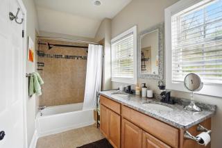 Spacious home with great outdoor area - White Hall - 7