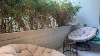 Hollywood Vacation Apartments - 9