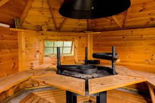 Dreamapartment La Vigna "Stone" Suite mit eigenem Indoorpool & Sauna & Grillhütte - Weil am Rhein - 7