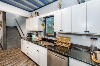 Shaconage Oasis - Sevierville - 2