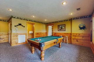 Bearadise - Sevierville - 6
