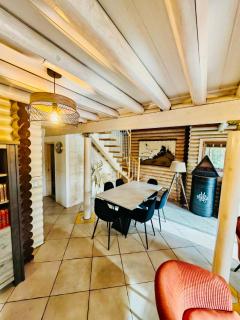Chalet, parc arboré, 3 chambres - - 9